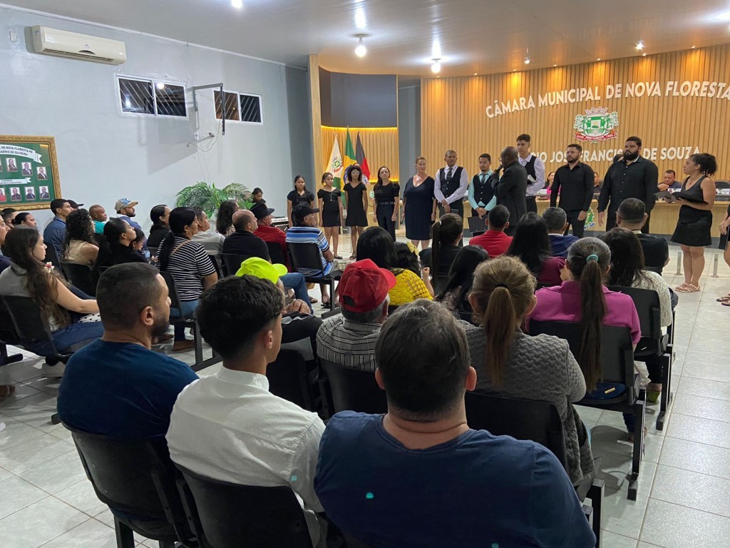 Prefeitura de Nova Floresta realiza Solenidade de assinatura de compromisso dos contemplados da Lei Paulo Gustavo.