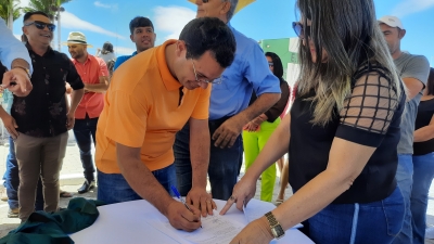 Prefeito Jarson assina Ordem de Serviço para construção de auditório