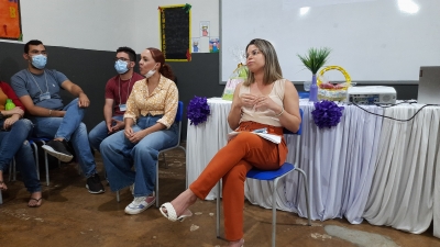 Prefeitura de Nova Floresta realiza roda de conversa com mães de usuários do SCFV sobre o combate a violência contra a mulher
