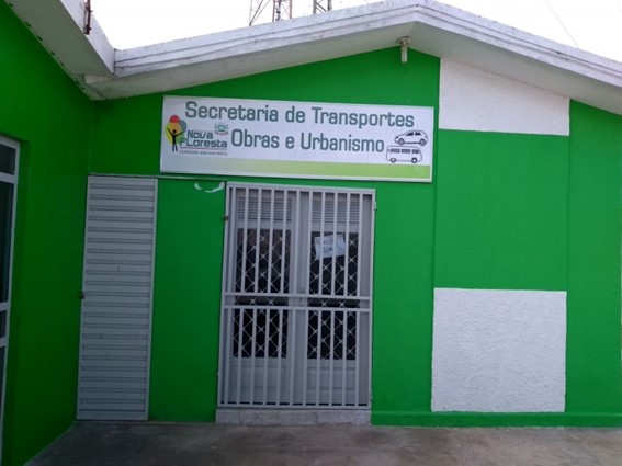 Ampliação, reparo e pintura da Secretaria de Transportes, Obras e Urbanismo.