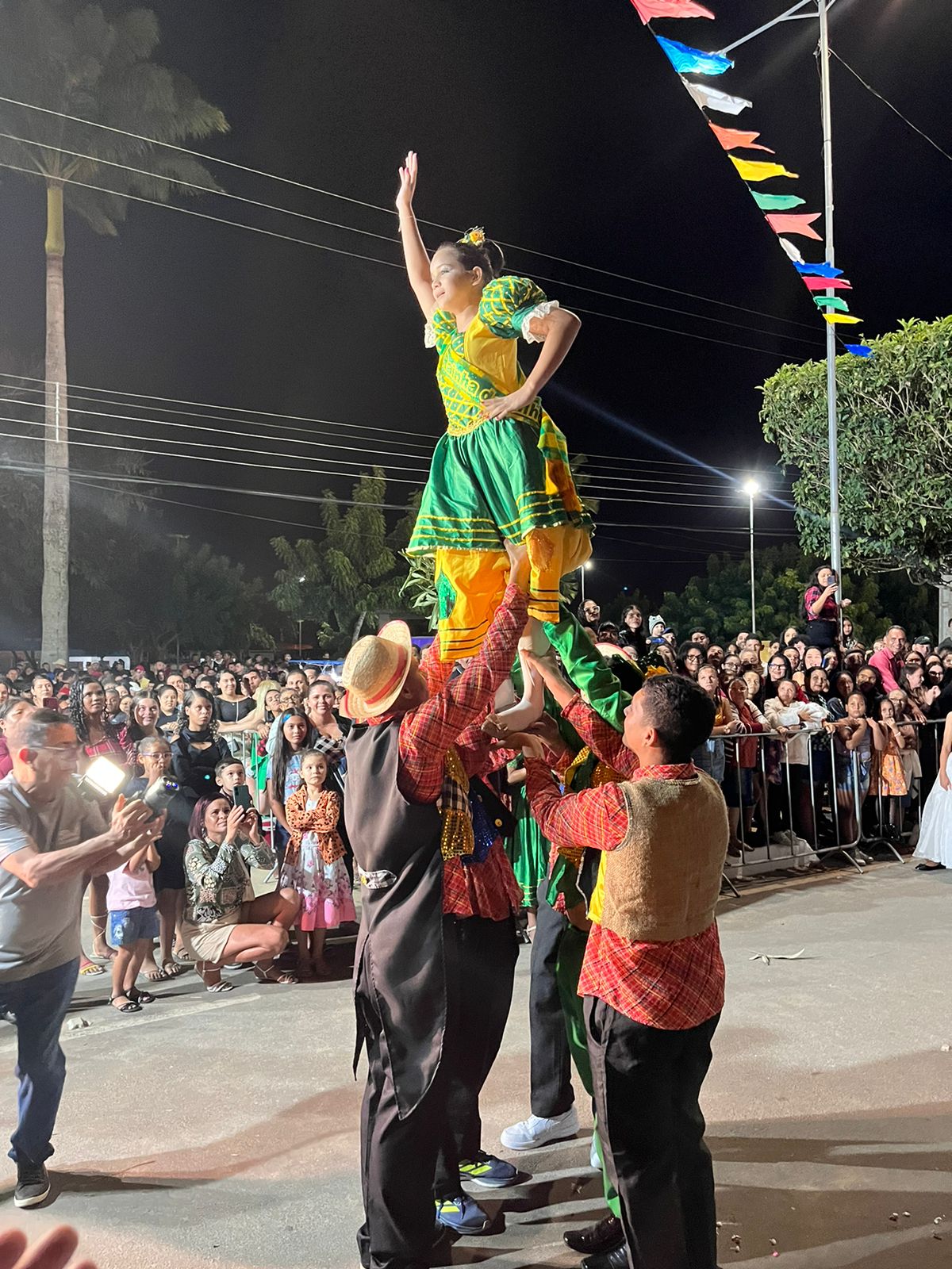 Prefeitura Municipal de Nova Floresta Realiza abertura do São João de Bairros 2024 na Escola Papa Paulo VI