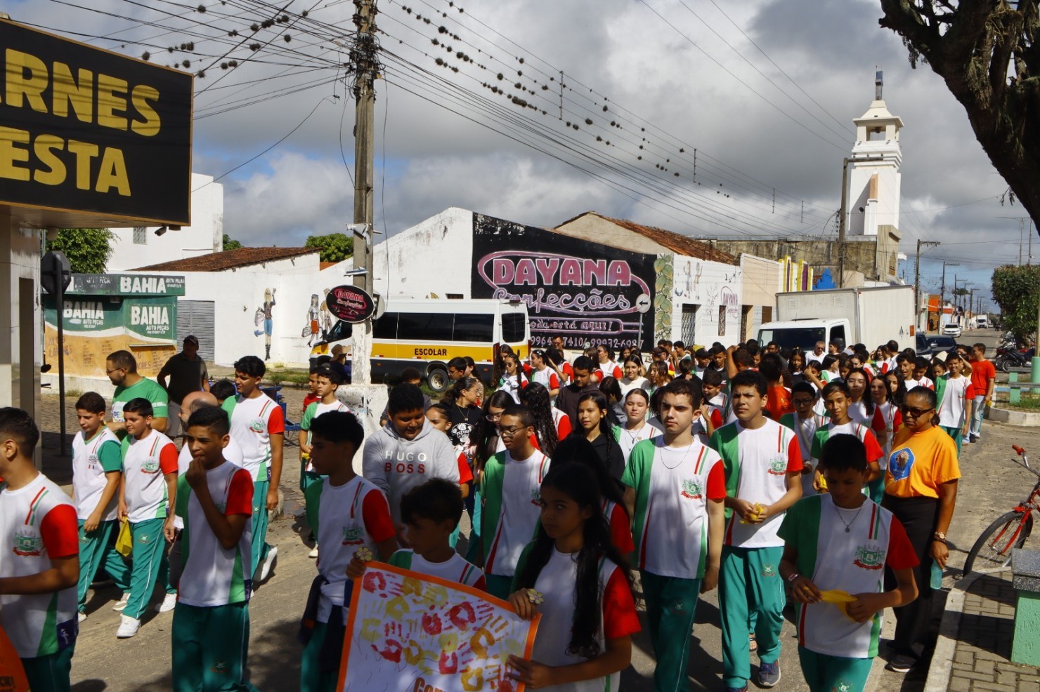 Nova Floresta realiza caminhada da campanha Faça Bonito em mobilização pela proteção de crianças e adolescentes