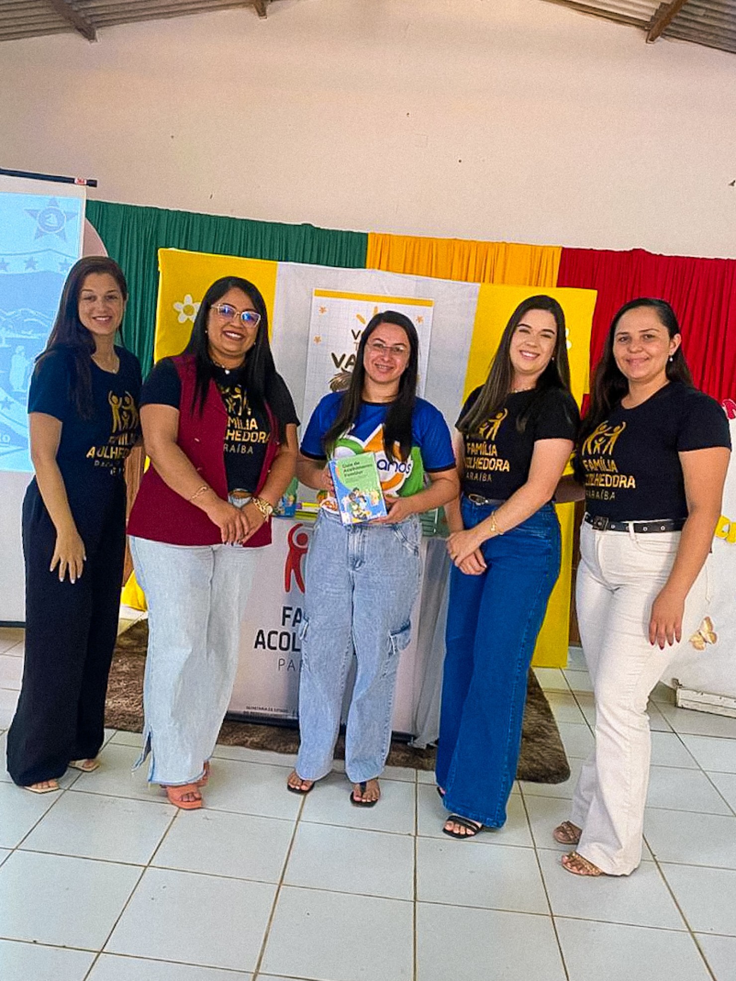 Formação com a Rede Socioassistencial Municipal fortalece o Serviço de Família Acolhedora em Nova Floresta