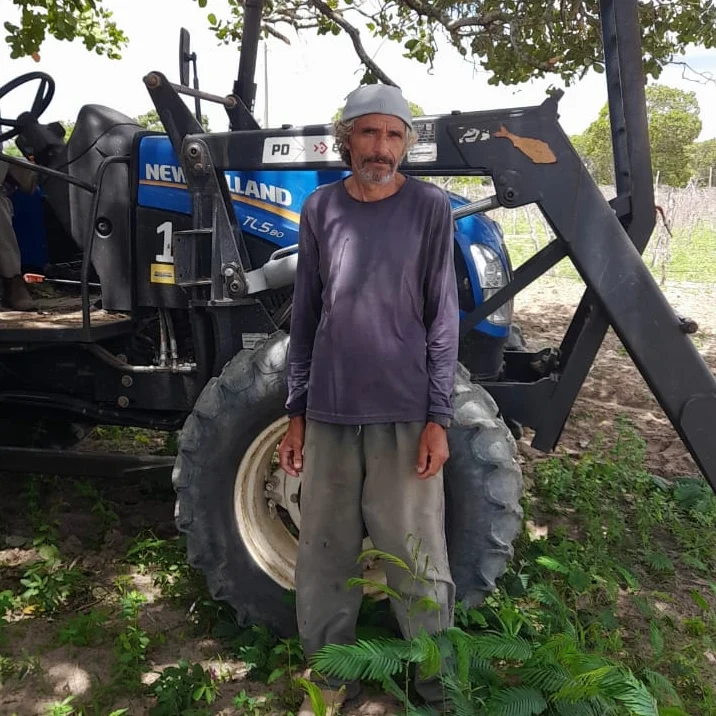 Prefeitura de Nova Floresta realiza serviços de cortes de terra na zona rural