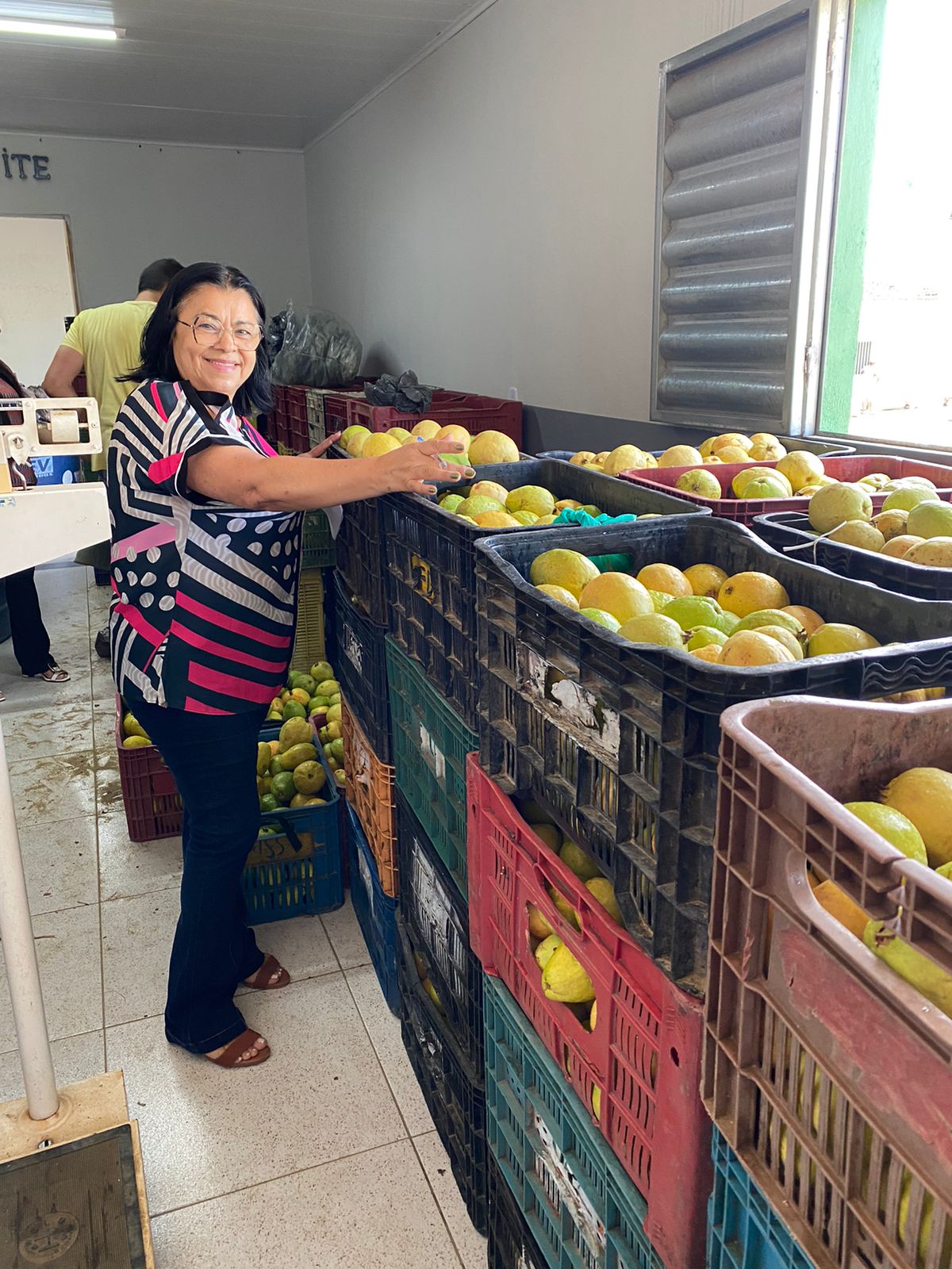 Secretaria de Assistência Social promove mais uma entrega de Alimentos através do PAA
