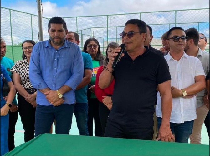 Inauguração do Centro Esportivo anexo a Escola Papa Paulo VI + Entregas de Três Veículos