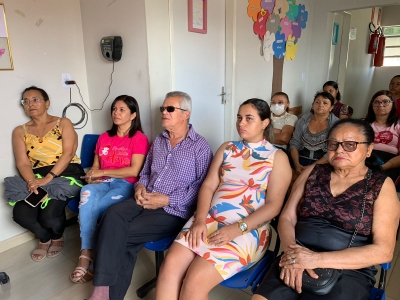 OUTUBRO ROSA: UNIDADES DE SAÚDE PROMOVEM AÇÕES SOBRE A PREVENÇÃO DO CÂNCER DE MAMA