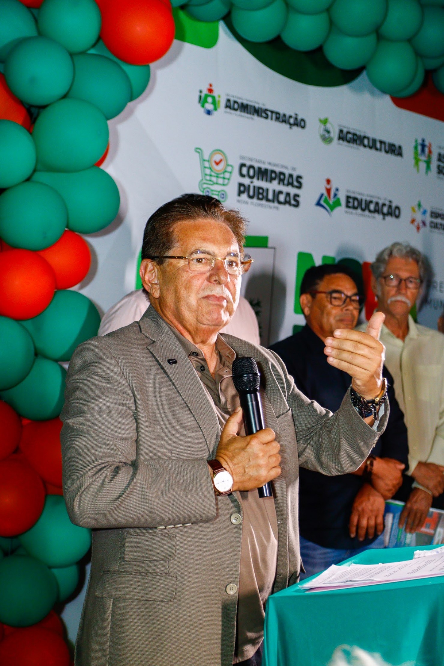 Prefeitura de Nova Floresta realiza grandes entregas e amplia estrutura do município