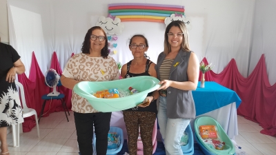 Prefeitura de Nova Floresta realiza entrega do Kit Gestante