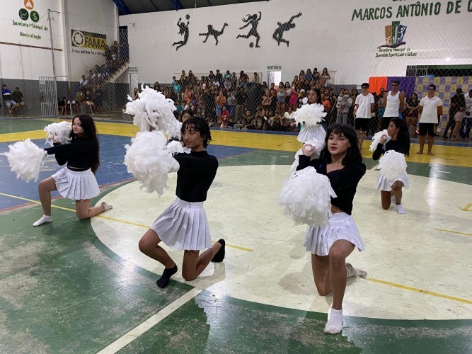 Escola Papa Paulo VI realiza abertura dos Jogos Interclasse 2024