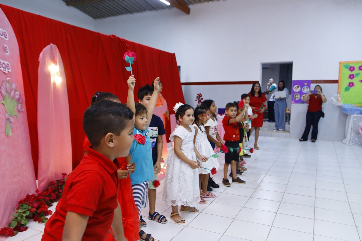 Assistência Social de Nova Floresta realiza comemoração alusiva ao Dia das Mães com programação especial no CRAS