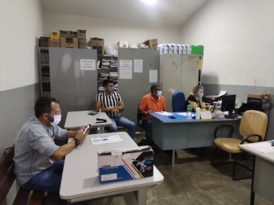 Prefeitura de Nova Floresta realiza pregão presencial para aquisição de veículos