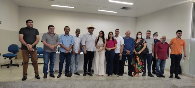 Prefeito Jarson e secretário de Saúde participam de reunião no CIMSC