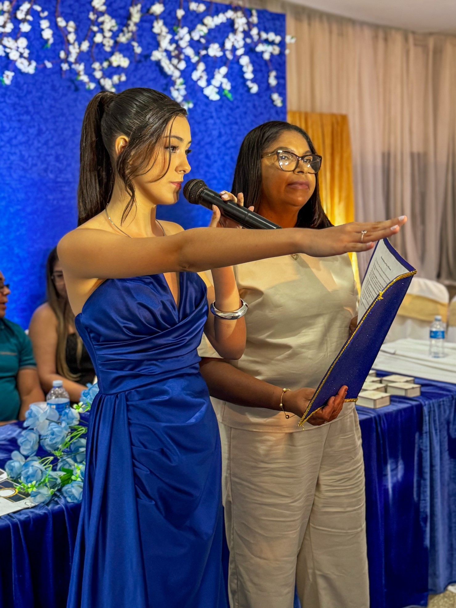 Formatura dos alunos do 9º ano e da EJA marca a noite desta quinta-feira (11)
