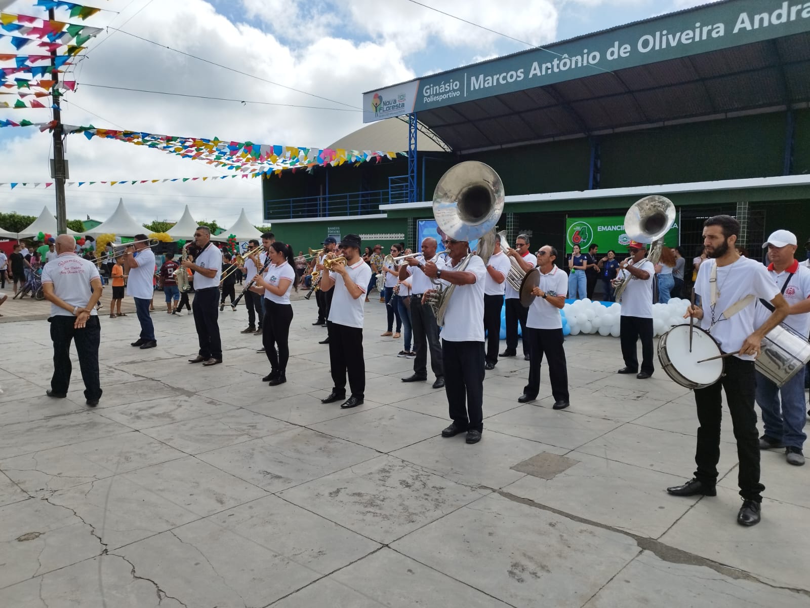 Prefeitura de Nova Floresta promove Feira e Exposição de Serviços das Secretarias Municipais