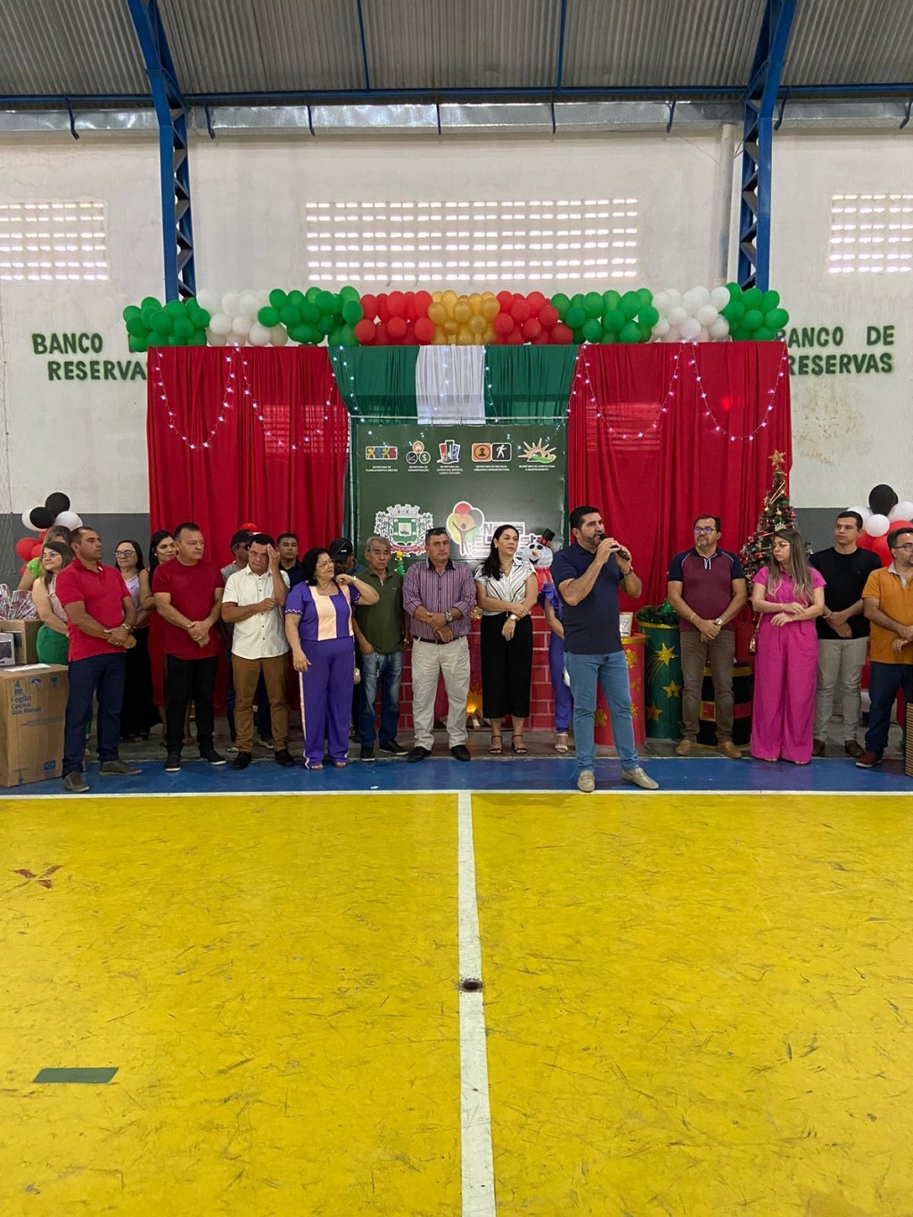 Prefeitura de Nova Floresta realiza café da manhã da confraternização dos servidores.