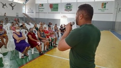 Prefeitura de Nova Floresta promove reunião com beneficiários do Leite da Paraíba