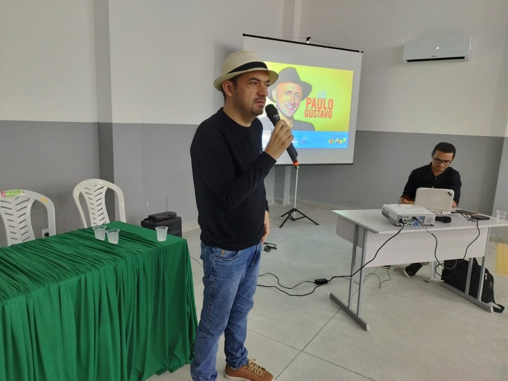 Prefeitura de Nova Floresta promove reunião da Lei Paulo Gustavo