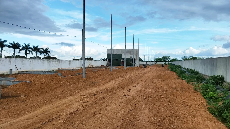 Prefeito Jarson acompanha obras de construção do novo cemitério