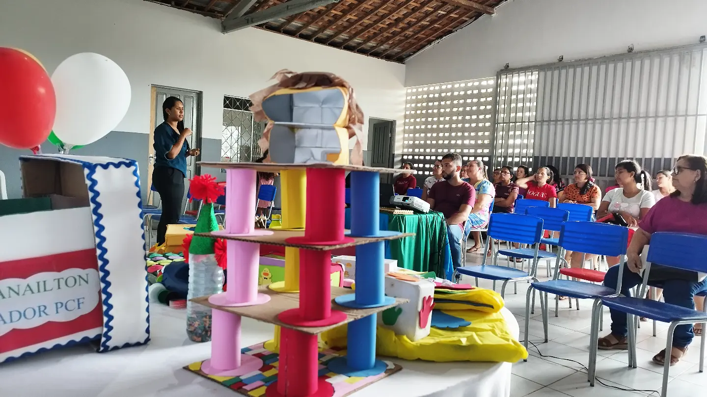 Equipe do Criança Feliz realiza reunião com mães das crianças cadastradas do programa