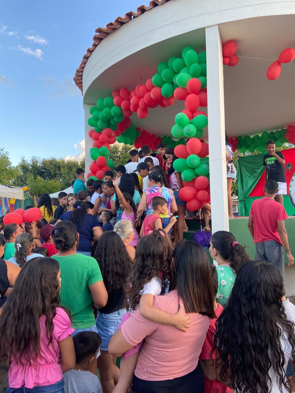 Prefeitura de Nova Floresta realiza o Natal do Criança Feliz