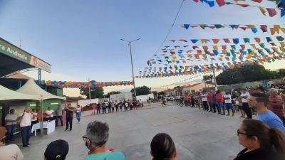 Prefeitura de Nova Floresta realiza entrega de pavimentações de ruas do município