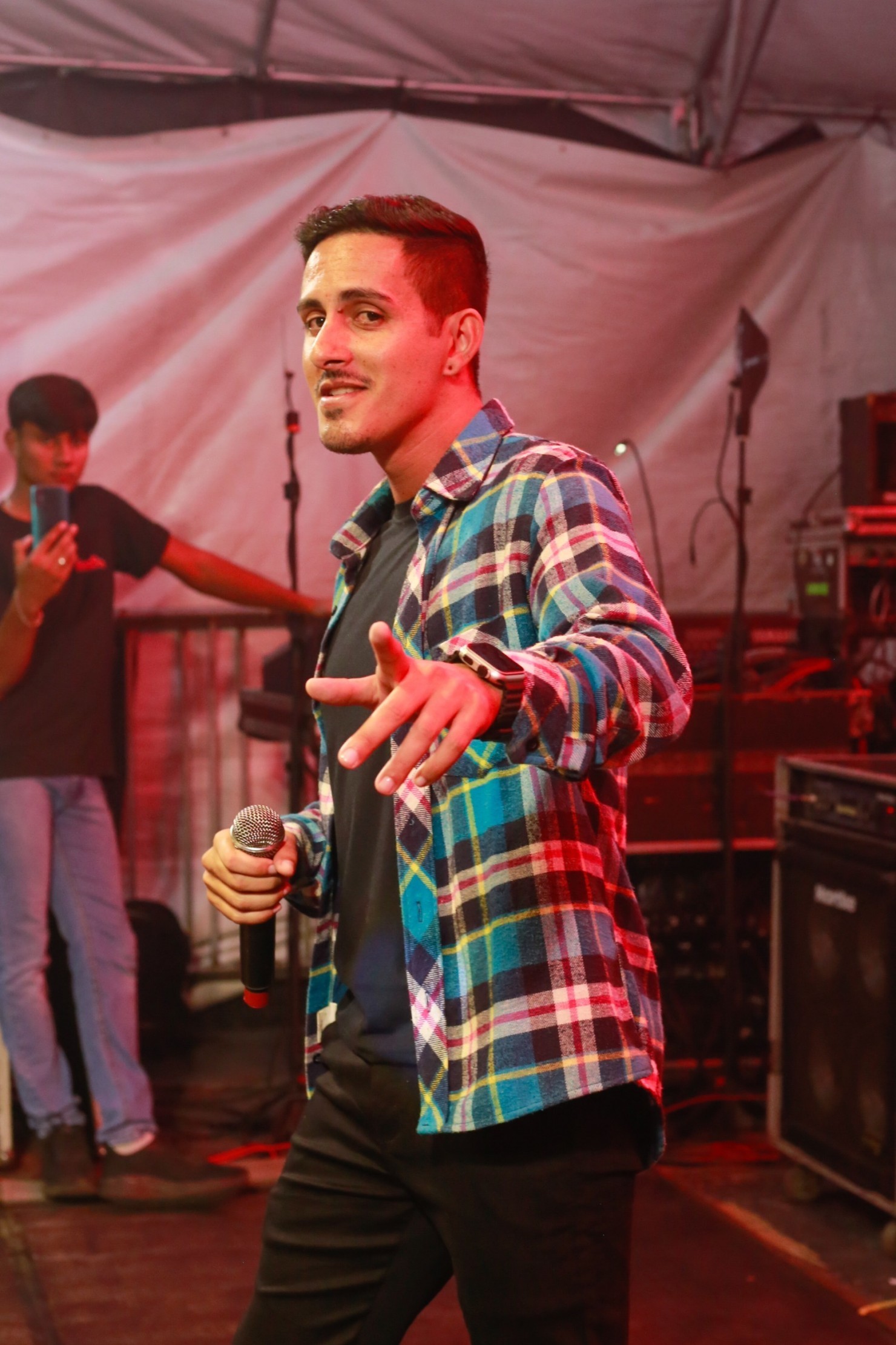 Festa social celebra os 66 anos de emancipação política de Nova Floresta com shows