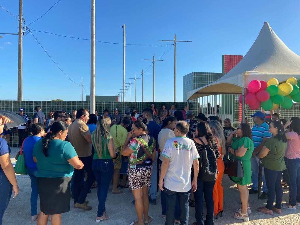 Prefeitura de Nova Floresta realiza entrega de Novo Cemitério Público