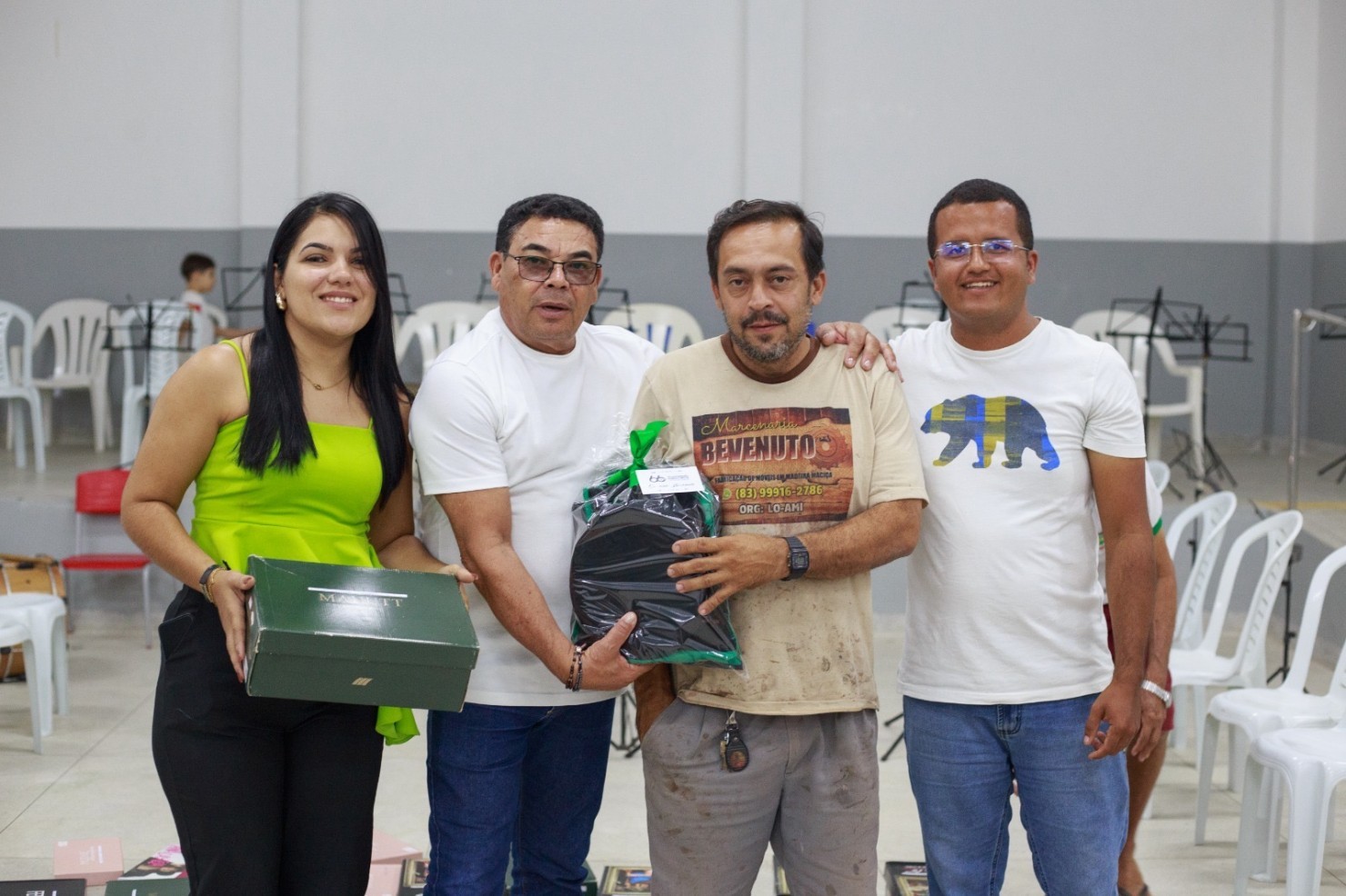 Prefeitura realiza entrega de novos fardamentos à Orquestra Filarmônica José Batista Dantas em comemoração aos 66 anos de emancipação política