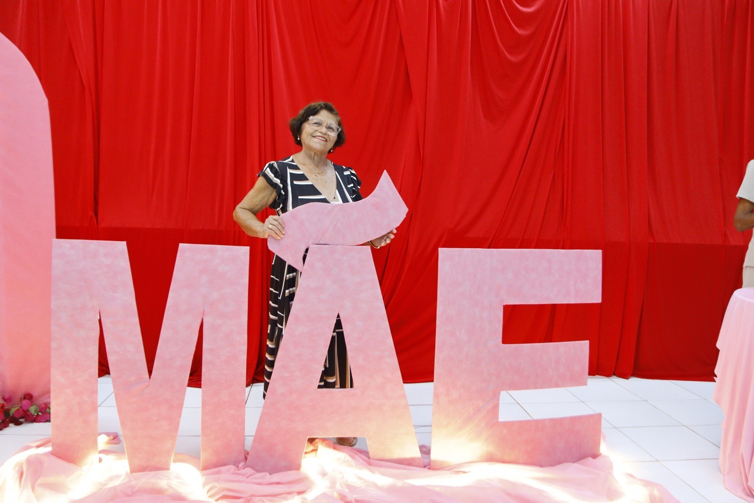 Assistência Social de Nova Floresta realiza comemoração alusiva ao Dia das Mães com programação especial no CRAS