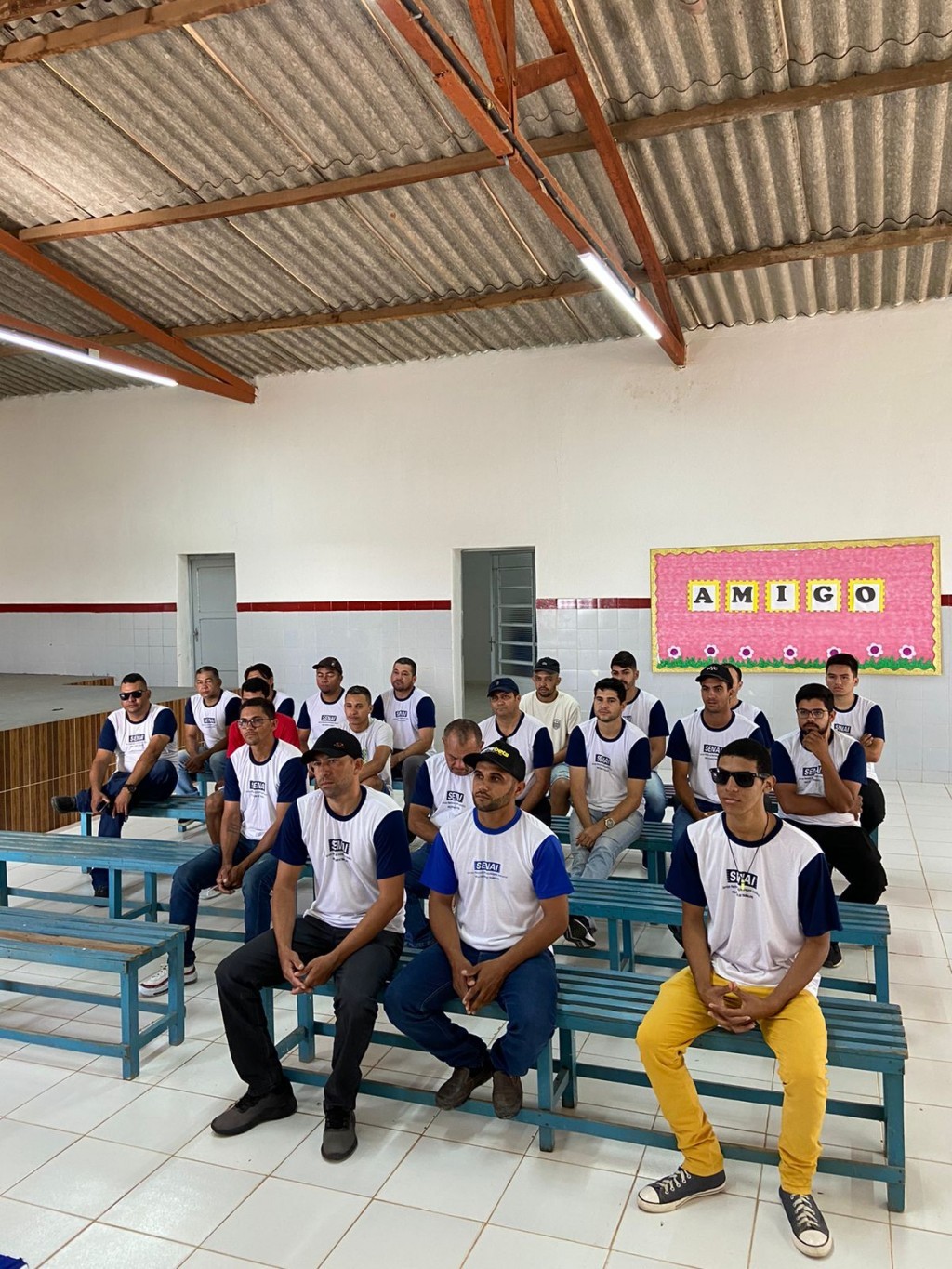 Prefeitura de Nova Floresta realiza entrega de Certificados de Conclusão de Curso Profissionalizante de Eletricista Predial em parceria com o SENAI