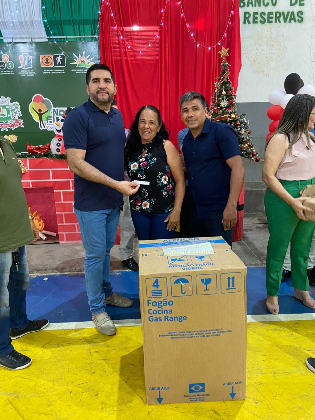 Prefeitura de Nova Floresta realiza café da manhã da confraternização dos servidores.