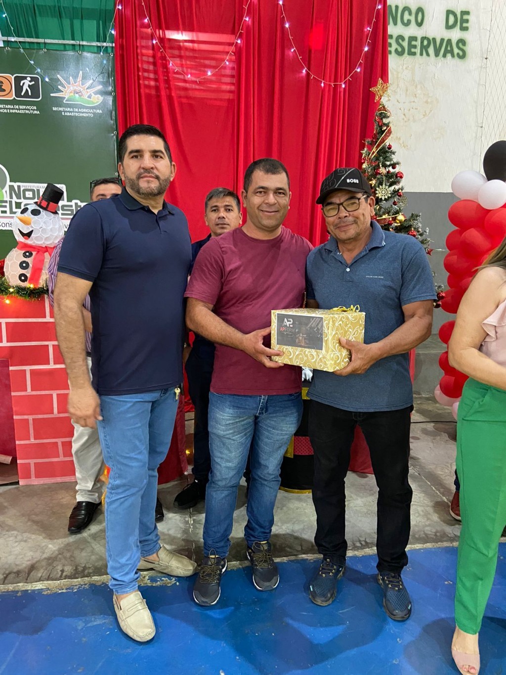 Prefeitura de Nova Floresta realiza café da manhã da confraternização dos servidores.