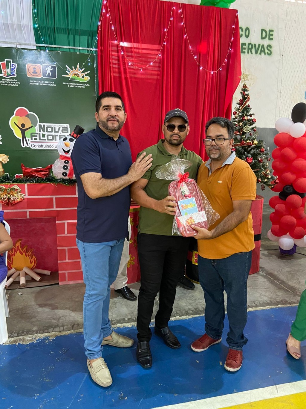 Prefeitura de Nova Floresta realiza café da manhã da confraternização dos servidores.