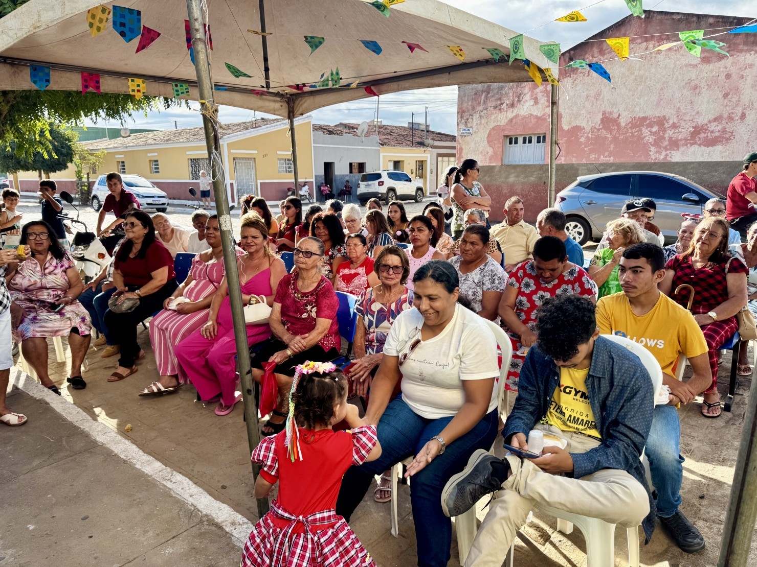 Arraiá do PSF V encerra programação junina das unidades de saúde do município