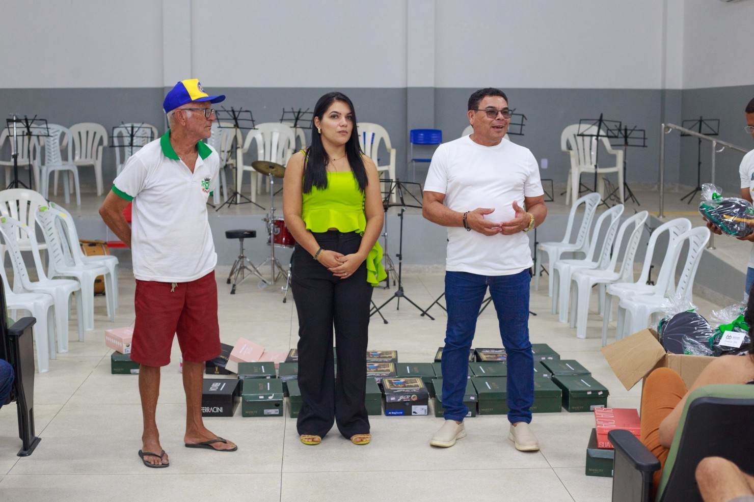 Prefeitura realiza entrega de novos fardamentos à Orquestra Filarmônica José Batista Dantas em comemoração aos 66 anos de emancipação política
