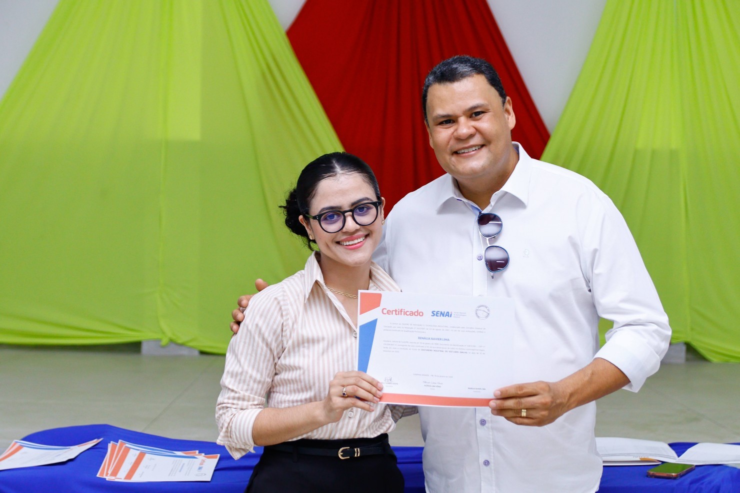 Prefeitura de Nova Floresta realiza entrega de certificados do curso de Corte e Costura Industrial em parceria com o SENAI