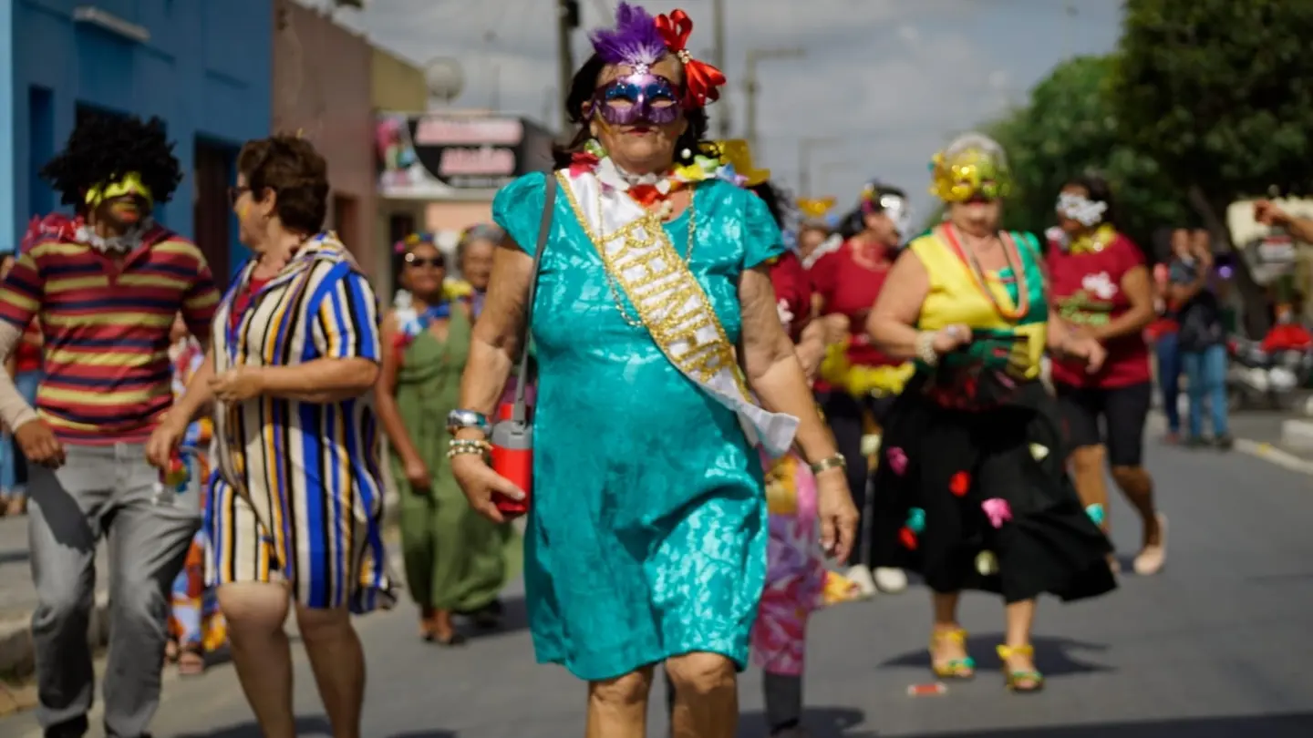 Prefeitura de Nova Floresta promove bloco de Carnaval do Projeto Viver Bem
