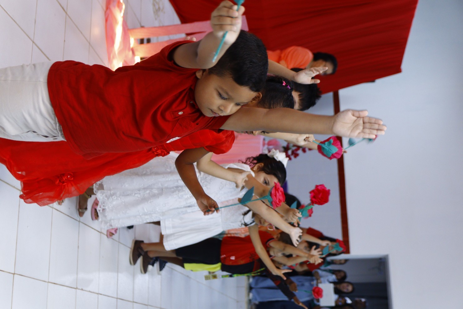 Assistência Social de Nova Floresta realiza comemoração alusiva ao Dia das Mães com programação especial no CRAS