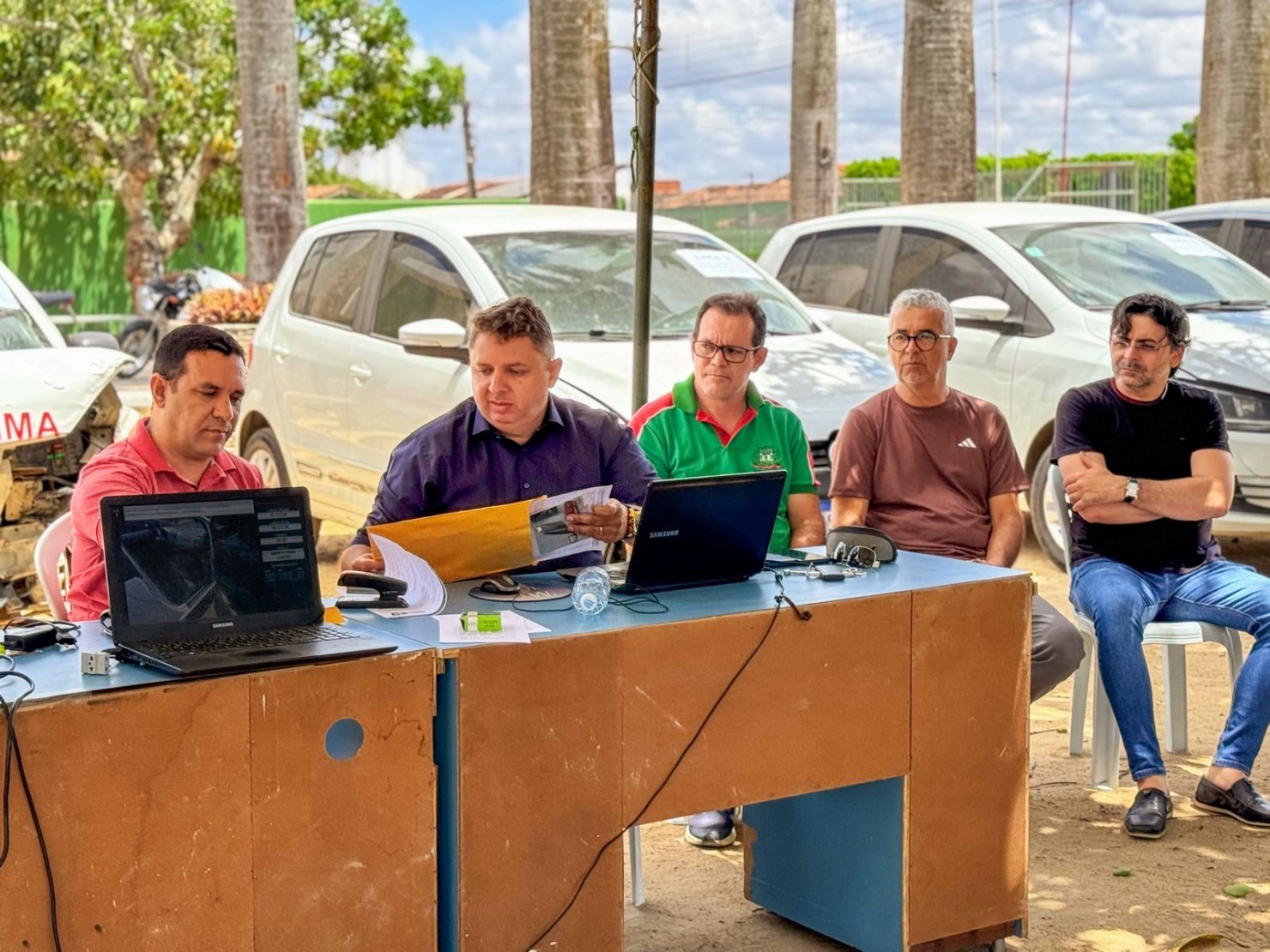 Prefeitura de Nova Floresta realiza leilão de bens públicos com 19 lotes disponíveis