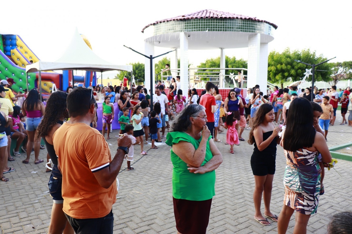 Prefeitura de Nova Floresta realiza o Natal da Criança Feliz