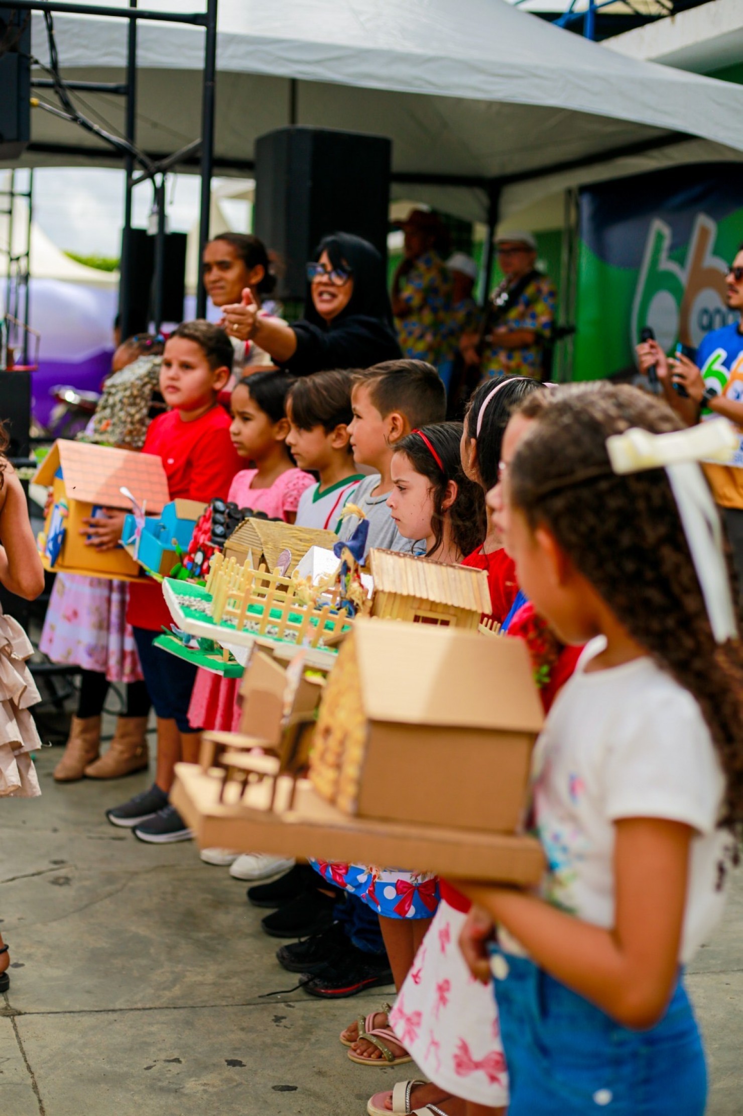 FESENF 2025 leva cidadania, saúde e cultura à população durante comemoração dos 66 anos de Nova Floresta