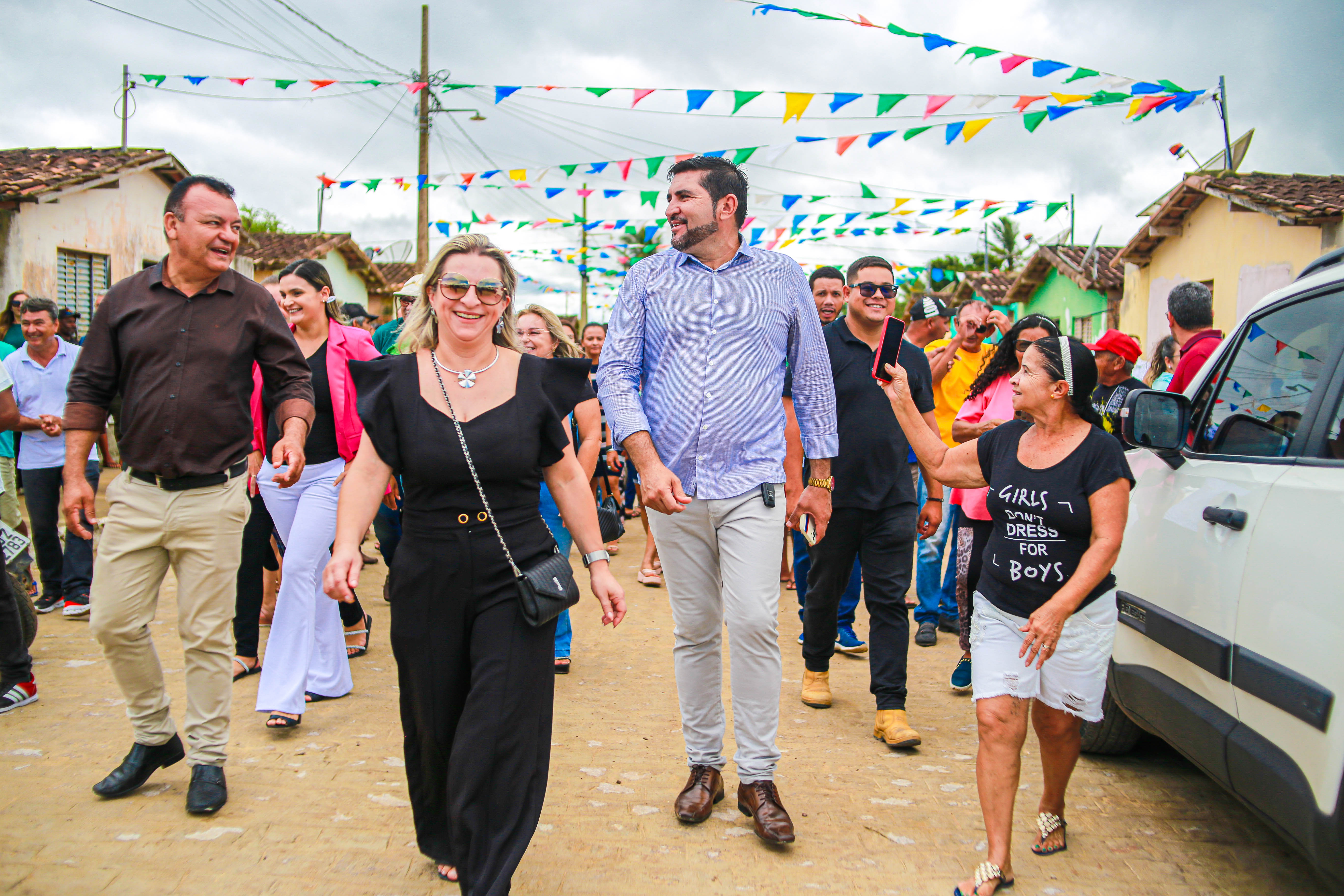 Prefeitura Municipal de Nova Floresta realiza Inauguração de Pavimentação no Conjunto Montevidéu