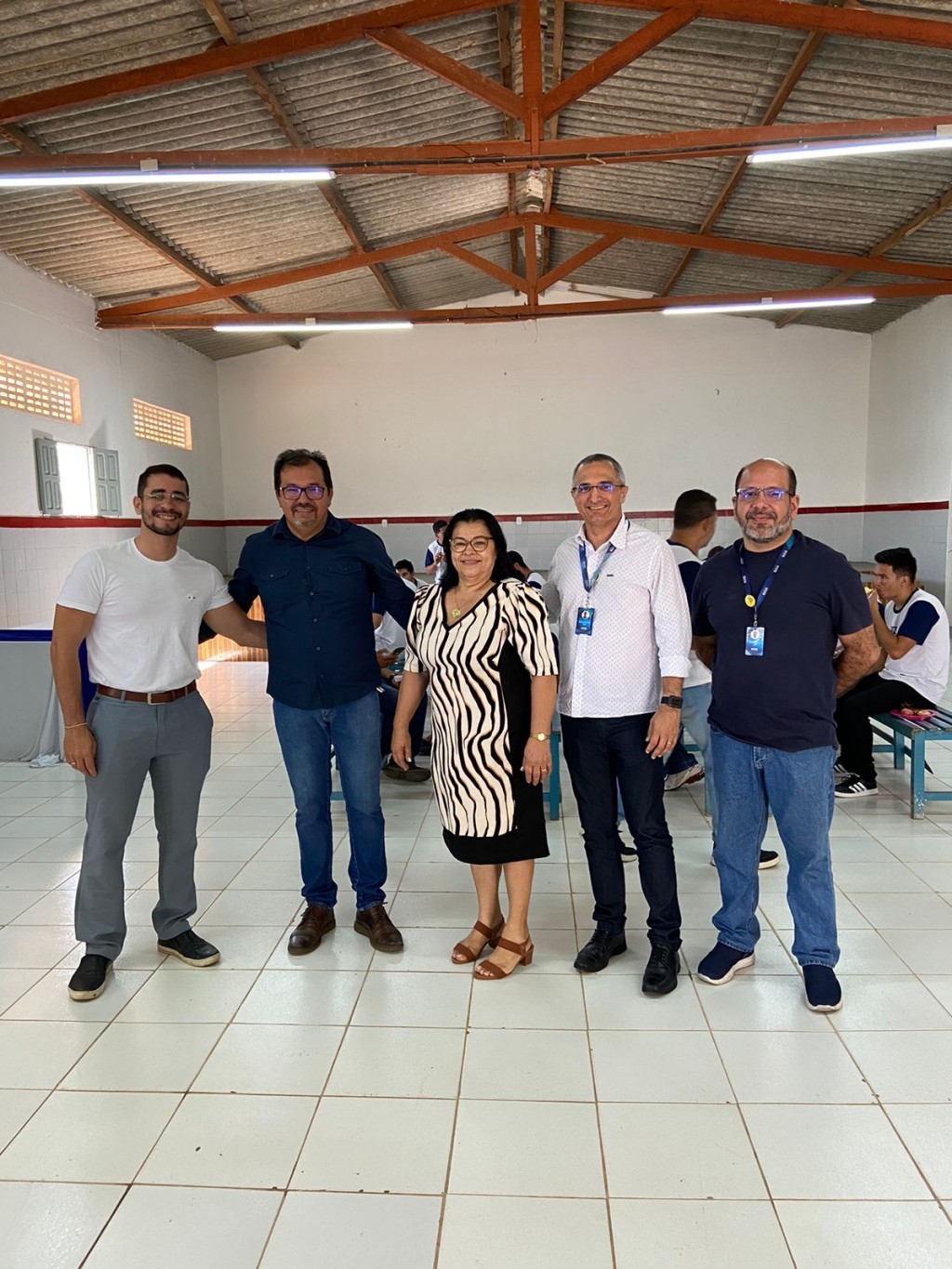 Prefeitura de Nova Floresta realiza entrega de Certificados de Conclusão de Curso Profissionalizante de Eletricista Predial em parceria com o SENAI