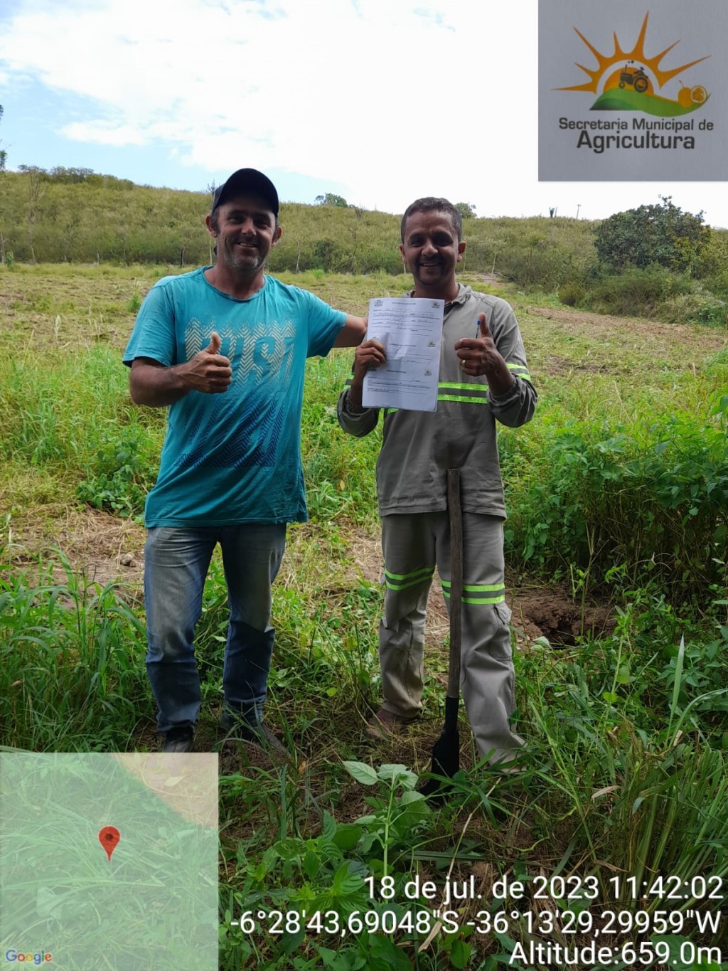 Prefeitura de Nova Floresta realiza cortes de terra na zona rural