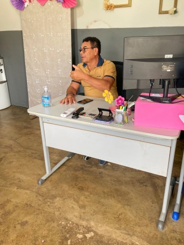 Equipe do SCFV recebe nova coordenadora em encontro com o prefeito e a secretária de Assistência Social