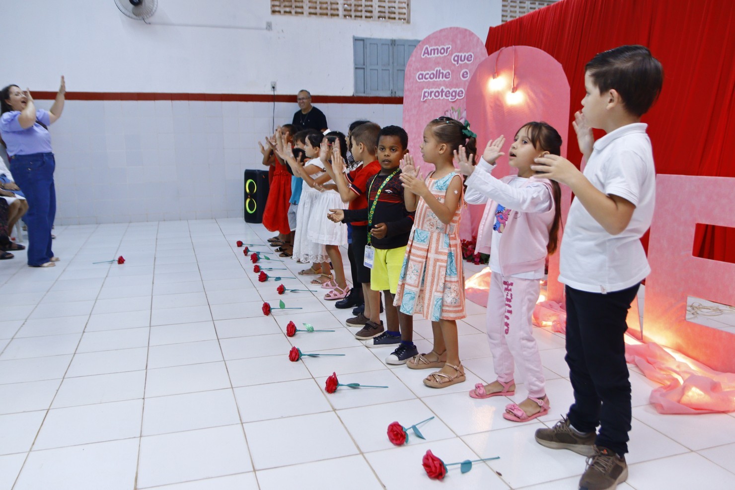 Assistência Social de Nova Floresta realiza comemoração alusiva ao Dia das Mães com programação especial no CRAS
