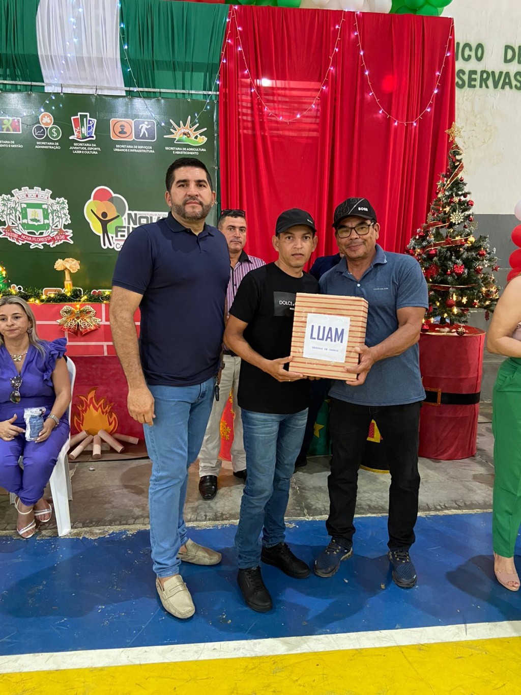 Prefeitura de Nova Floresta realiza café da manhã da confraternização dos servidores.