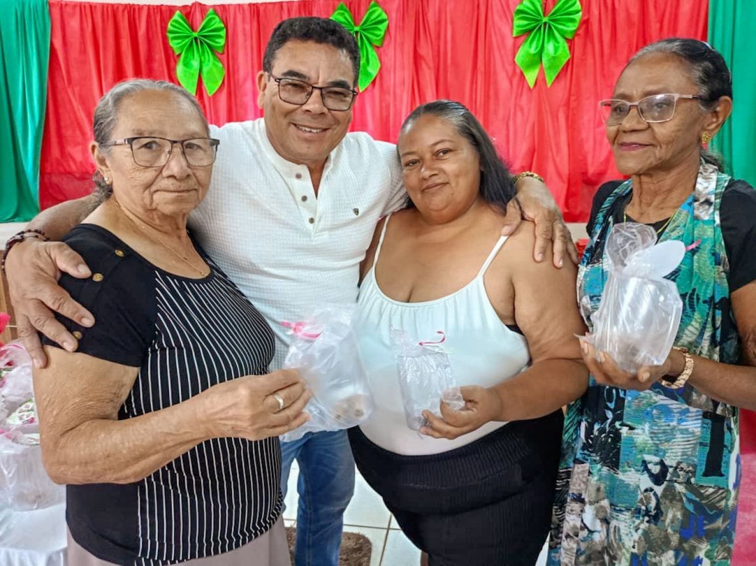 Prefeitura de Nova Floresta realiza encerramento dos grupos do CRAS