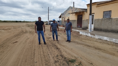 Prefeito Jarson acompanha início das obras de rede de drenagem